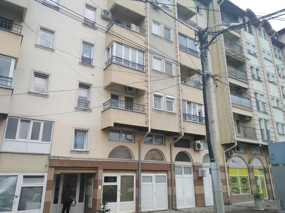 Kraljevski Apartman クラリエボ エクステリア 写真